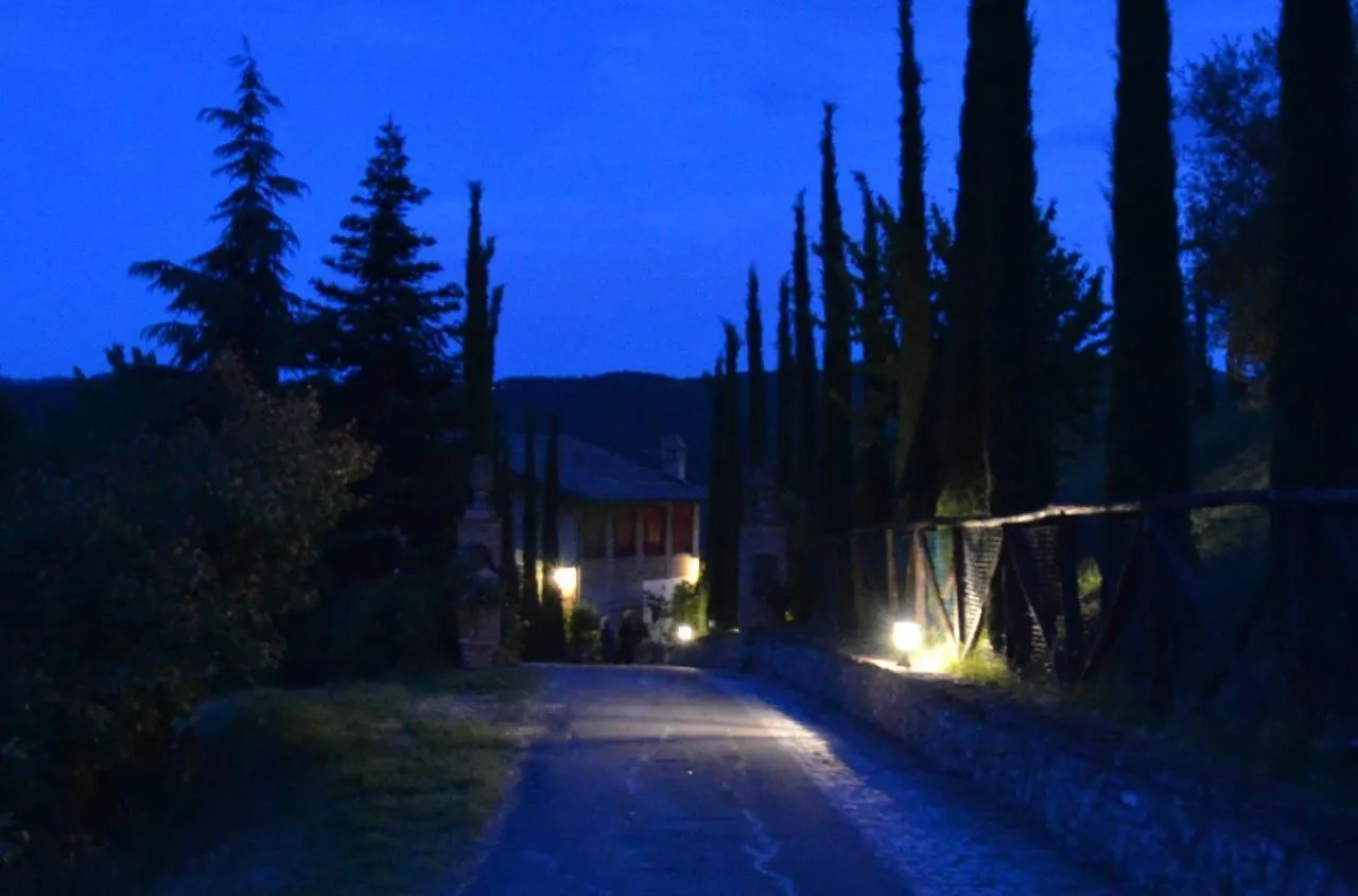Cascina La Buca Guest House Castello di Serravalle Italy
